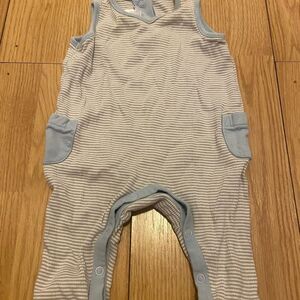 Restoration hardware baby onesie jumpsuit 0-3m f02